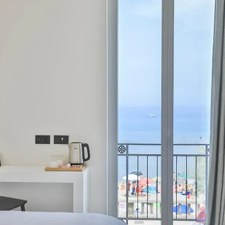 Abelia Sea Guest house *