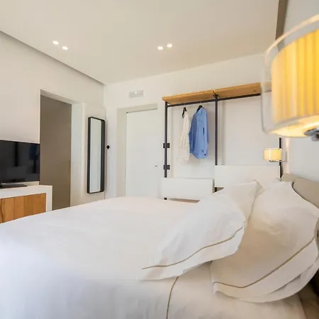 Abelia Sea 招待所 4*