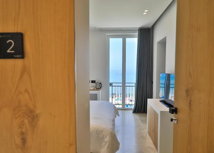 בית הארחה Abelia Sea 4*