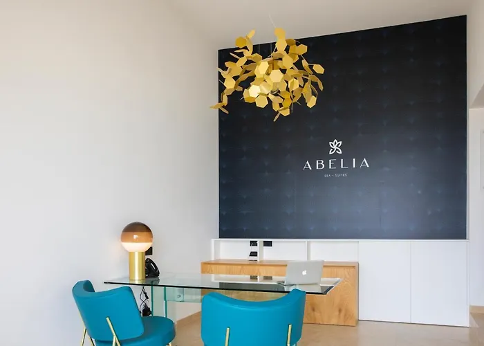 Abelia Sea צ'פאלו