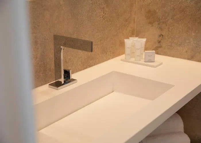 בית הארחה Abelia Sea