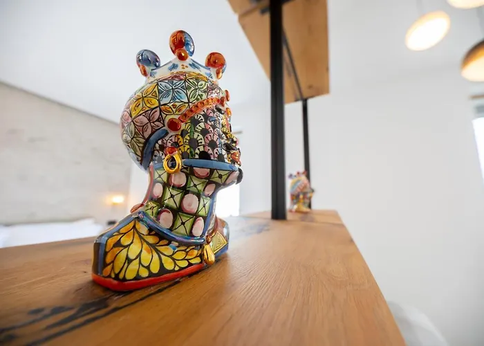 Abelia Sea בית הארחה